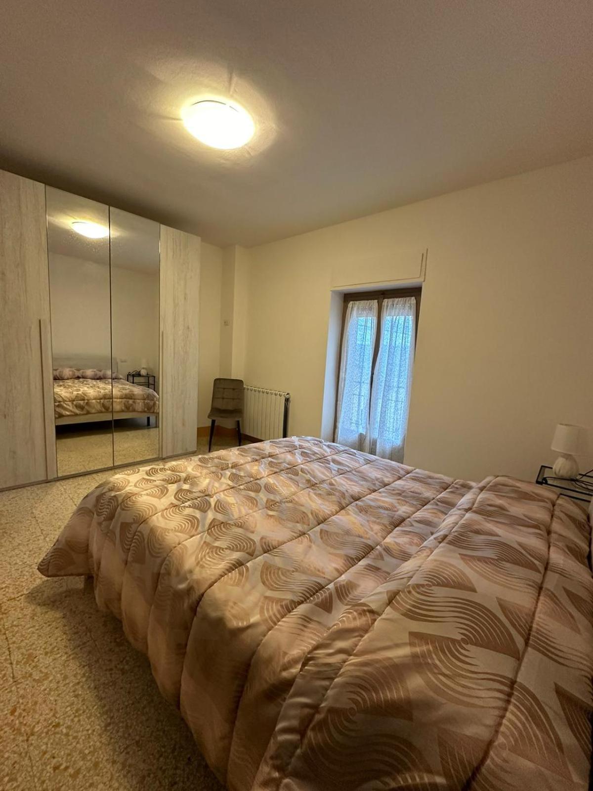 Casa Vacanze "La Torre" Cascia Luaran gambar
